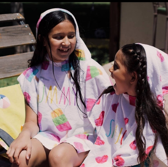 LAST ONE Rae Dunn (Child's) Hooded Towel Yummy - Picture 4 of 6